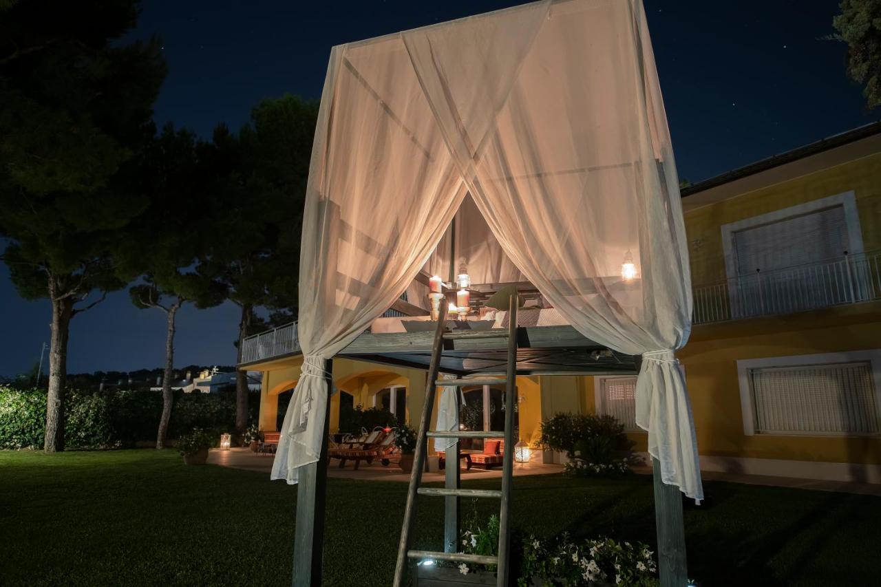 Tra Gli Alberi E Il Mare Bed & Breakfast Sirolo Exterior photo